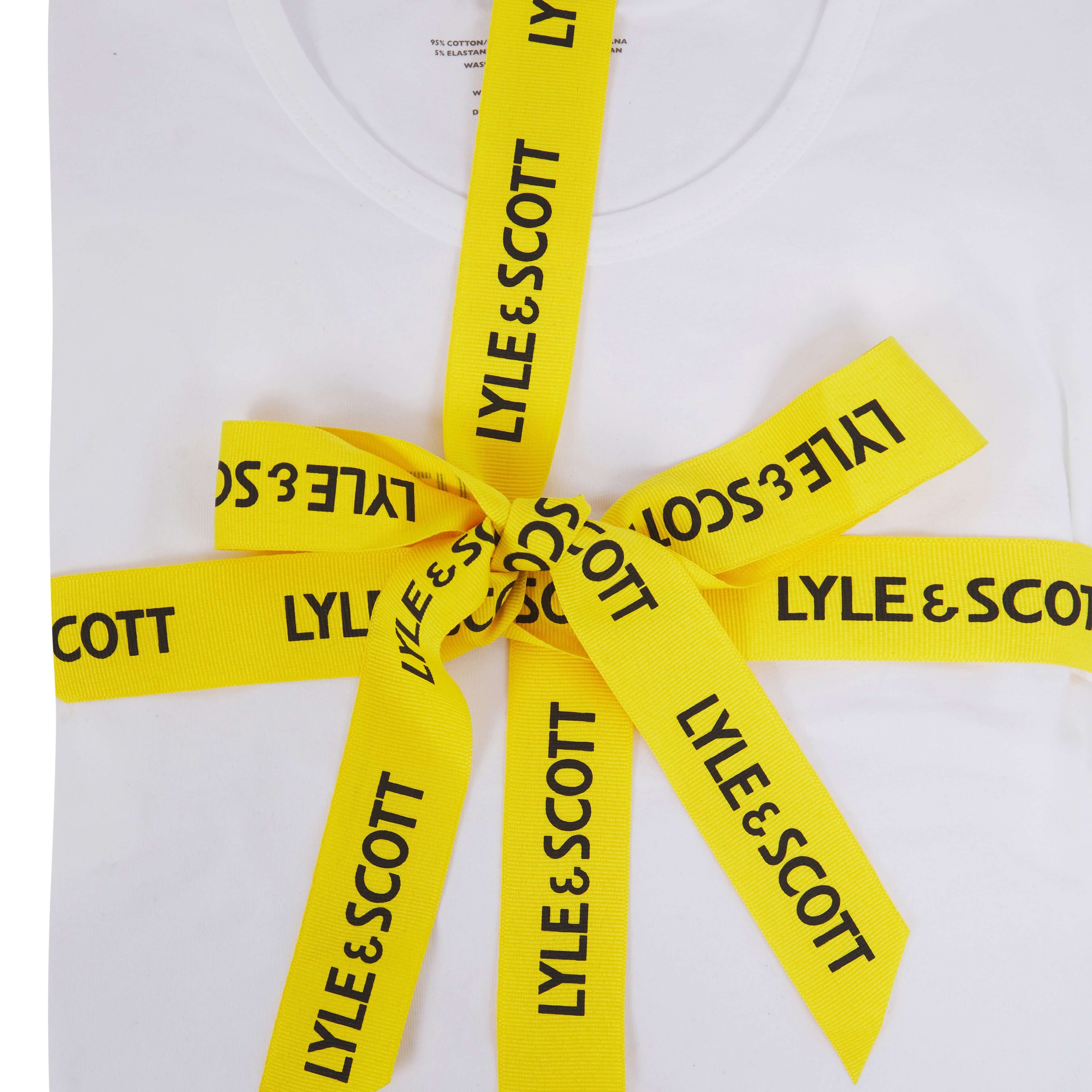 Lyle & Scott Charlie Shorts Lounge Set - Bright White / Earth Red