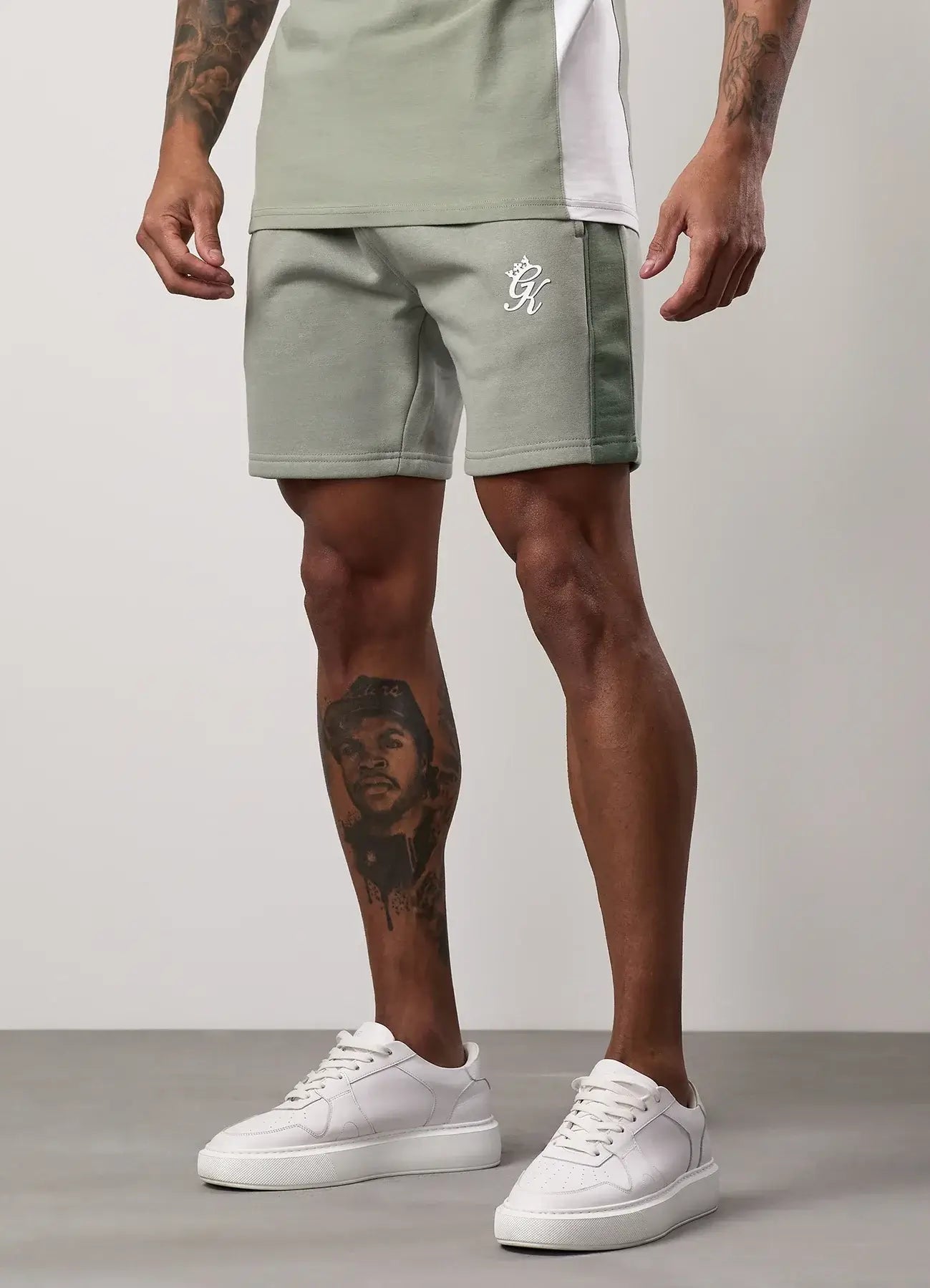 Gym King Contrast Panel Shorts - Fern Green/Soft Khaki/White