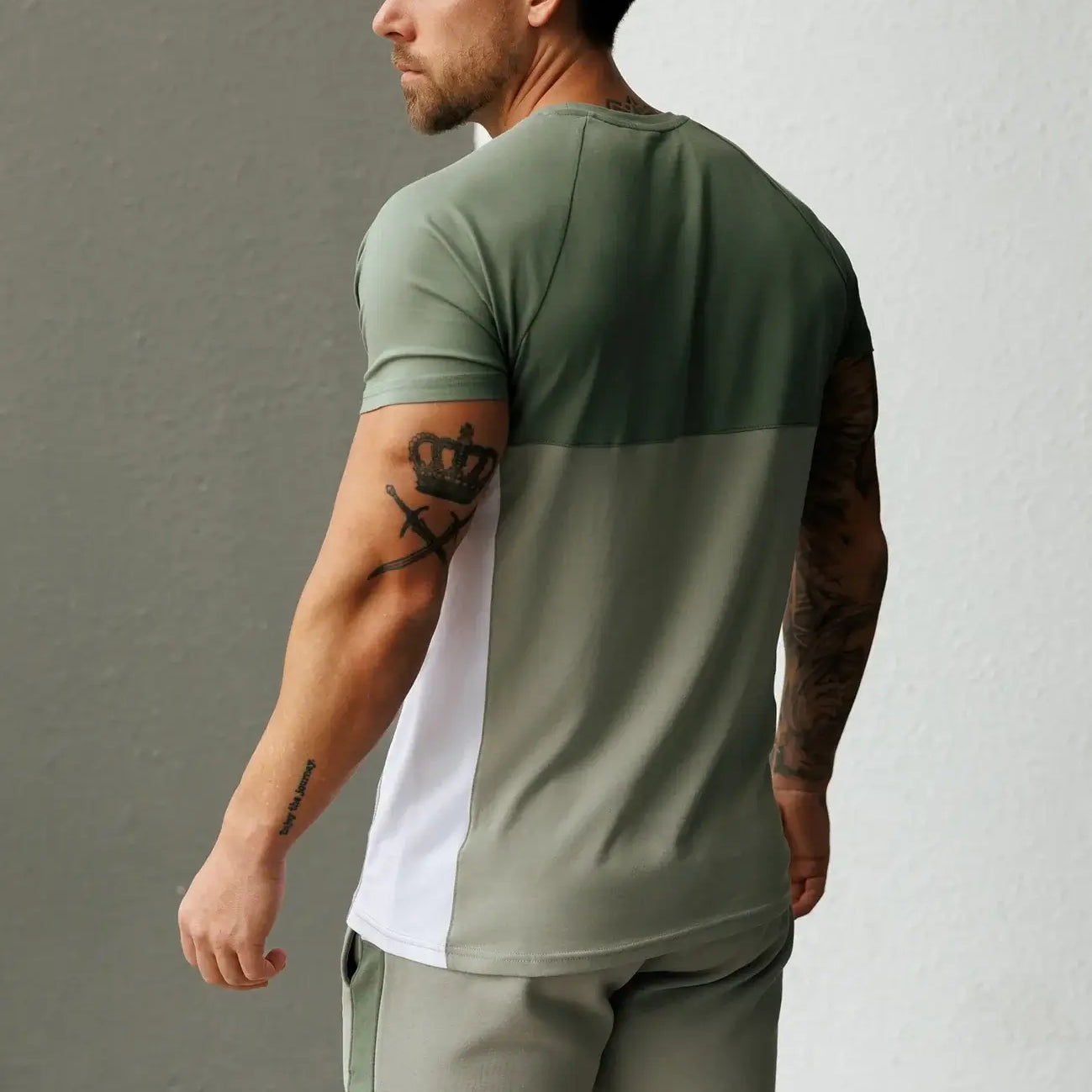 Gym King Contrast Panel Tee - Fern Green/Soft Khaki/White T-Shirt