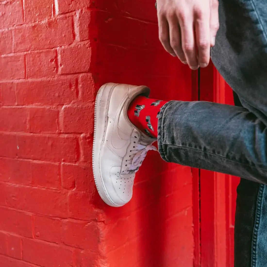 Swole Panda Mens Gorilla Bamboo Socks - Size (4-7)