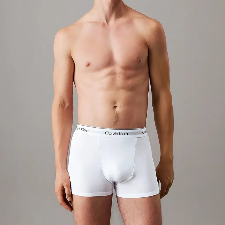Calvin Klein 3 Pack Relaxed Dart Trunks - Icon Cotton Stretch, White