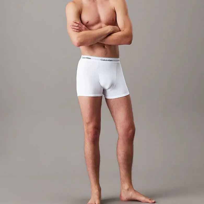 Calvin Klein 3 Pack Relaxed Dart Trunks - Icon Cotton Stretch, White