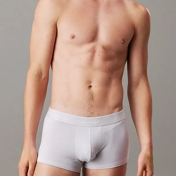 Calvin Klein 3 Pack Low Rise Trunks - Icon Cotton Stretch, Red/Vt Indigo/Moonbeam