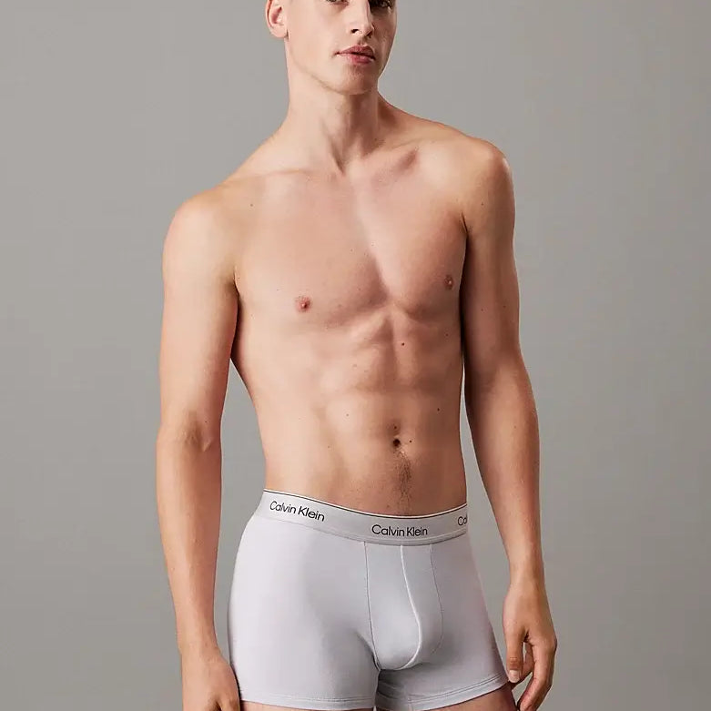 Calvin Klein 3 Pack Trunks - Icon Cotton Stretch, Red/Vintage Indigo/Moonbeam