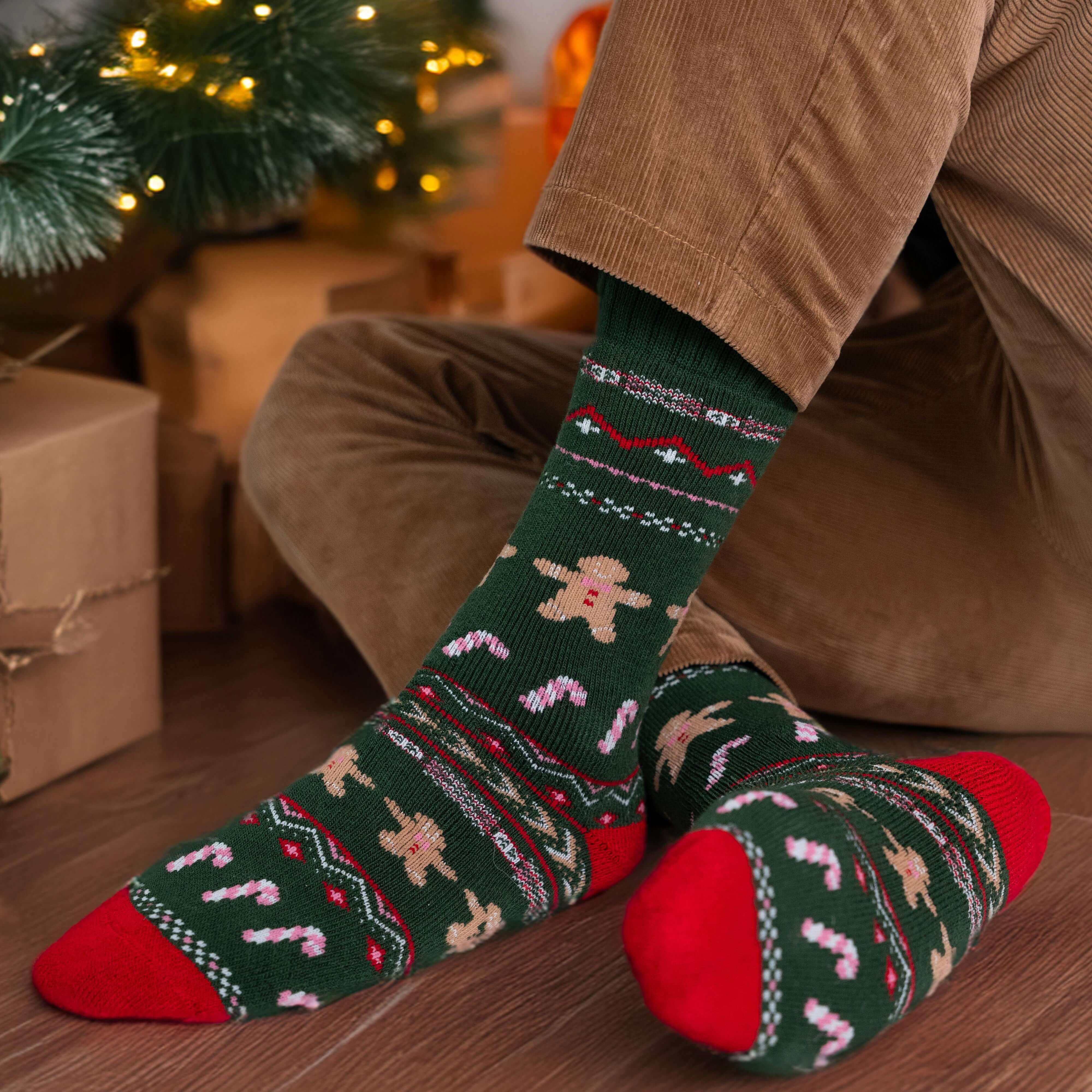 Polar Star HONNINKA – Gingerbread Man Christmas Crew Socks