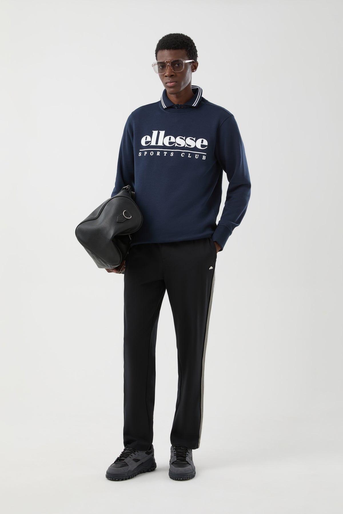 Ellesse Darrochi Sweatshirt in Navy – worn view