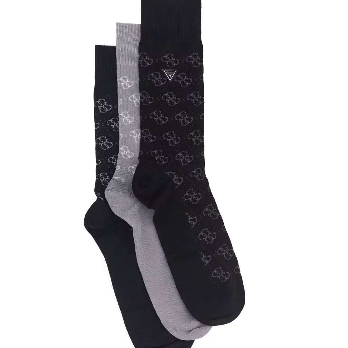GUESS men's 3-pack logo jacquard socks gift box