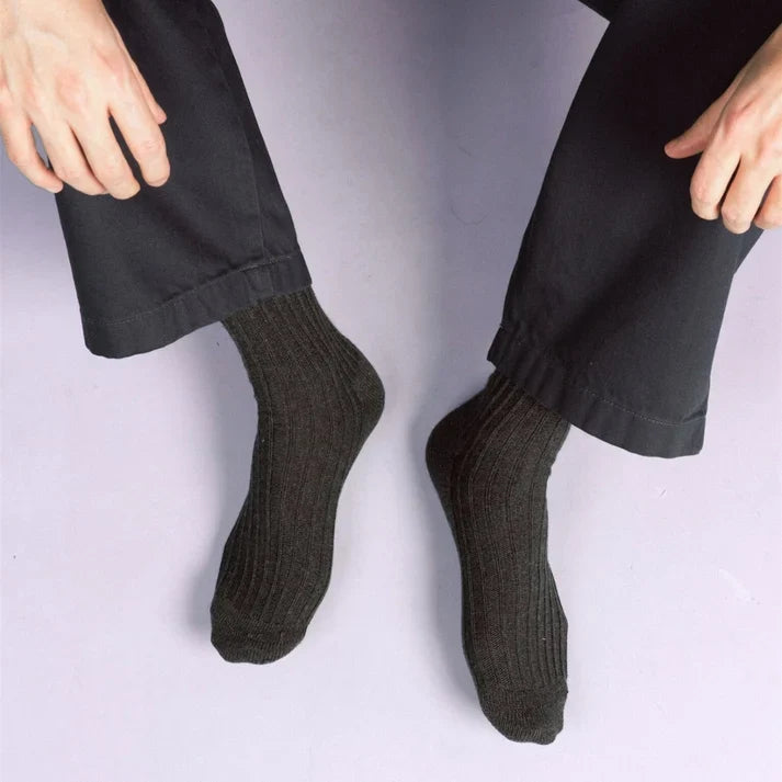 KLUE men's organic cotton knitted rib socks - Anthracite - UK 7.5-11