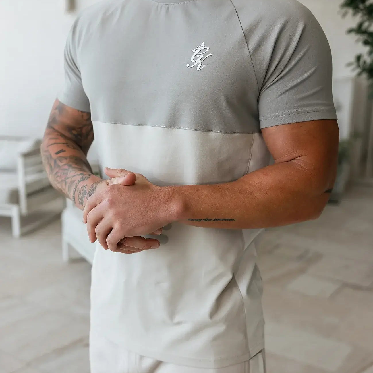 Gym King Contrast Panel Tee - Light Stone/Taupe/White, T-Shirt