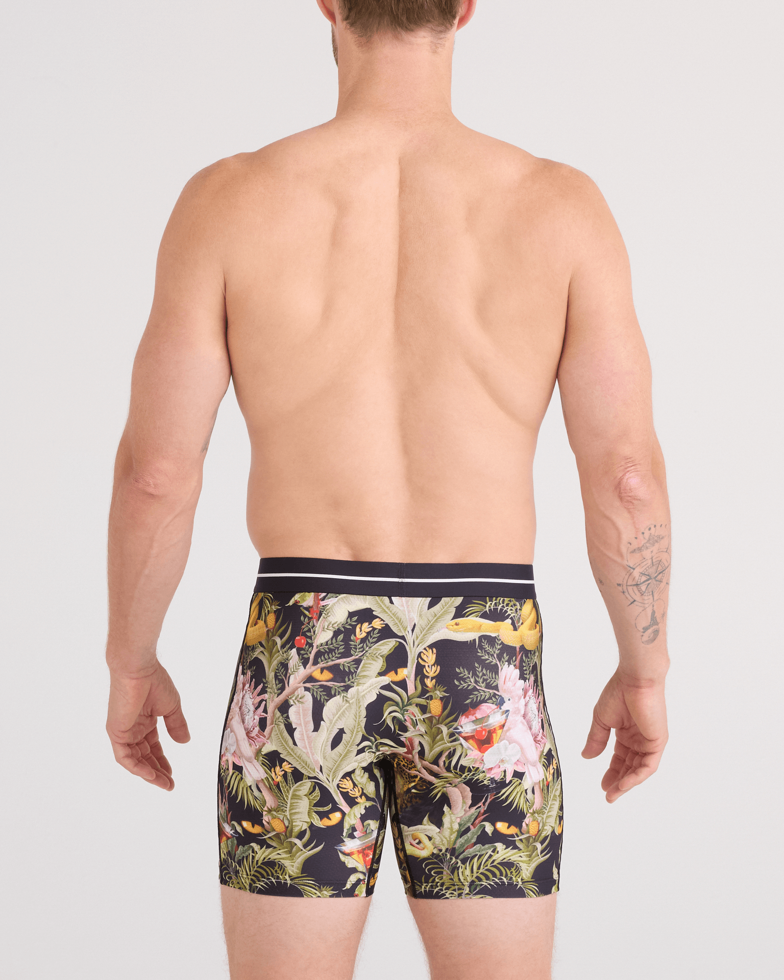 Saxx Underwear Volt Breathable Mesh Boxer Brief 6" - Jungle Juice-Black