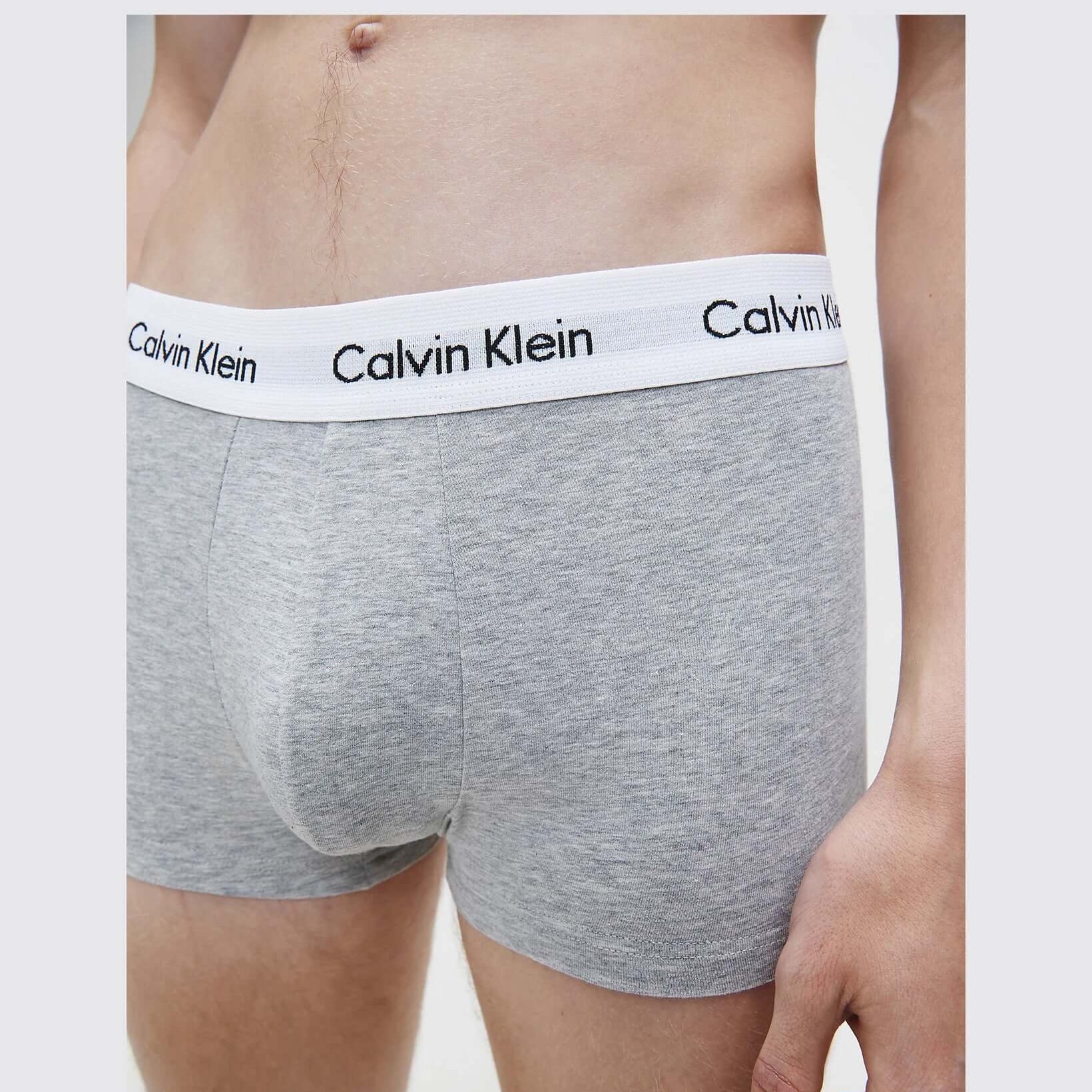 Calvin Klein 3 Pack Cotton Stretch - Normal Rise Trunks ( Black / Grey / White )