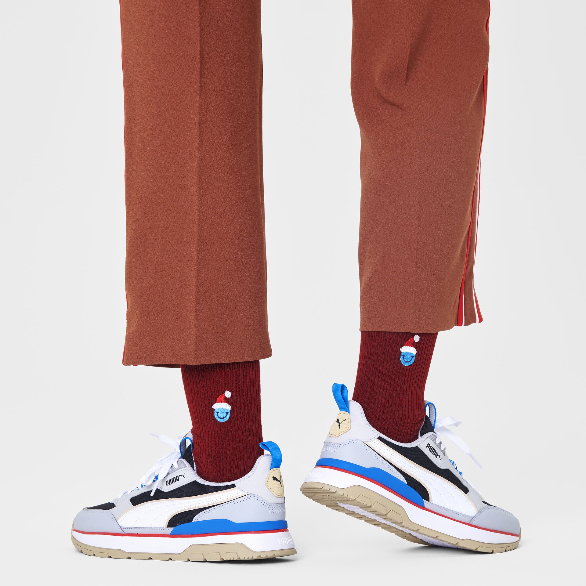 Smiley Santa Crew Ribbed Embroidery Sock - Happy Socks