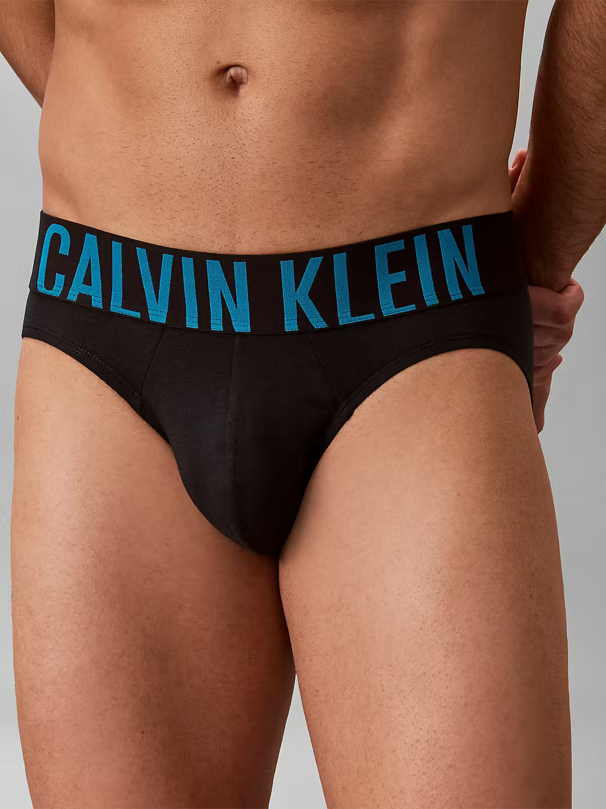 Calvin Klein Intense Power Cotton 3 Pack Briefs – 3YN black multicolour alternate view
