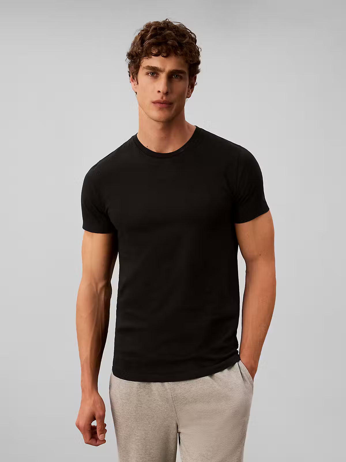 Calvin Klein Cotton Classics 3 Pack Crew Neck T-Shirts - Black / Goji Berry / Light Blue