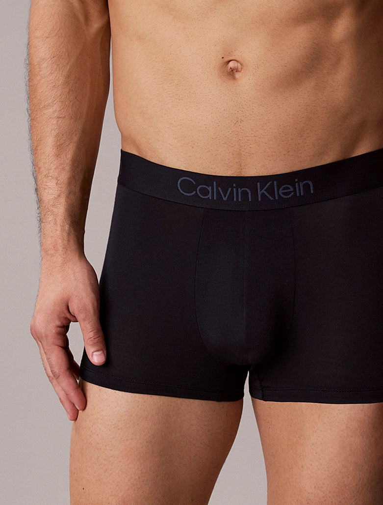 Calvin Klein Ultra Soft Modal 3-pack trunks in Dark Sapphire Dusty Orchid Grey Heather – alternate detail view