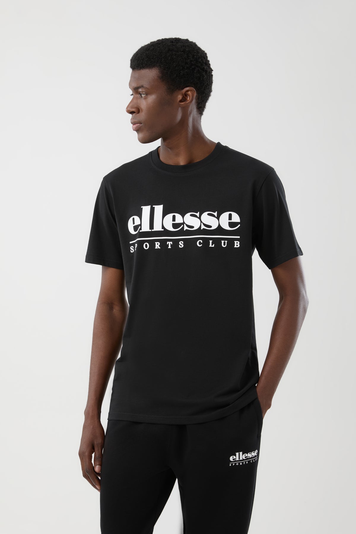 Ellesse Darrochi T-Shirt in Black – model view