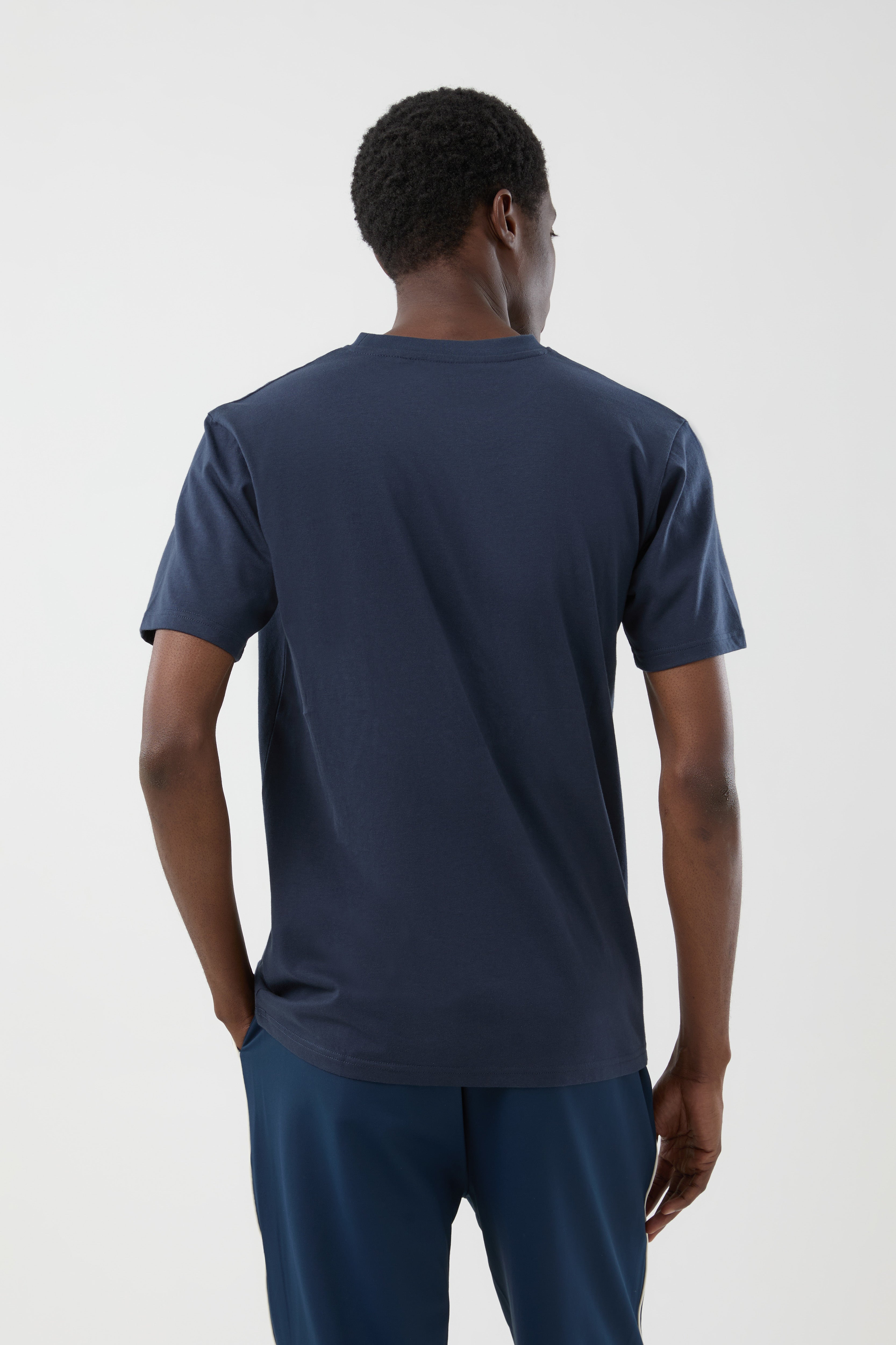 Ellesse Darrochi T-Shirt in Navy – alternate view