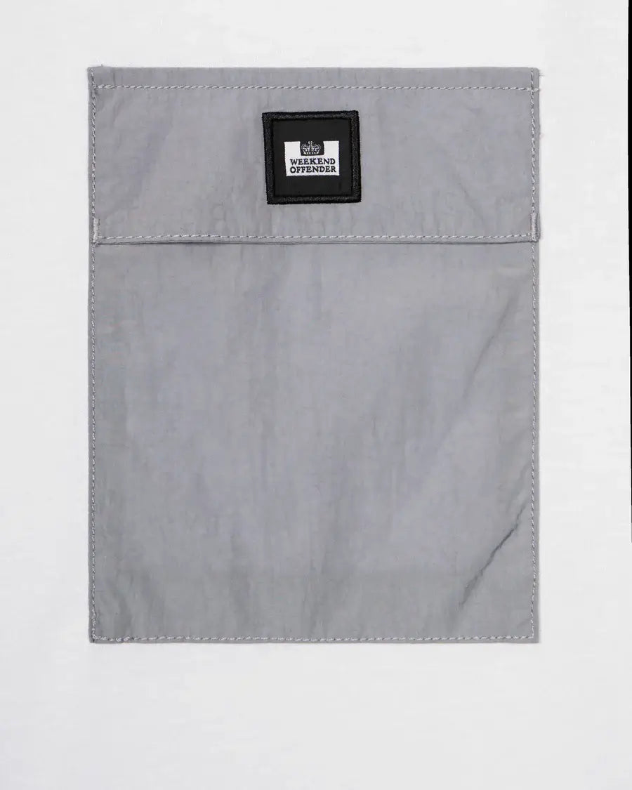 Weekend Offender Stiniva T-Shirt White/Smokey Grey – Contrast Parachute Pocket