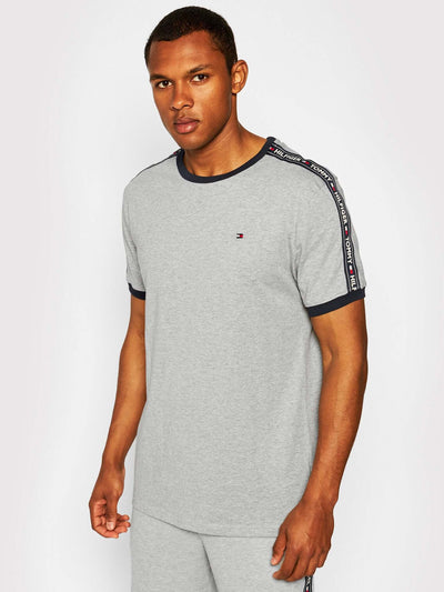 Tommy Hilfiger UM0UM00562  T-Shirt - Grey