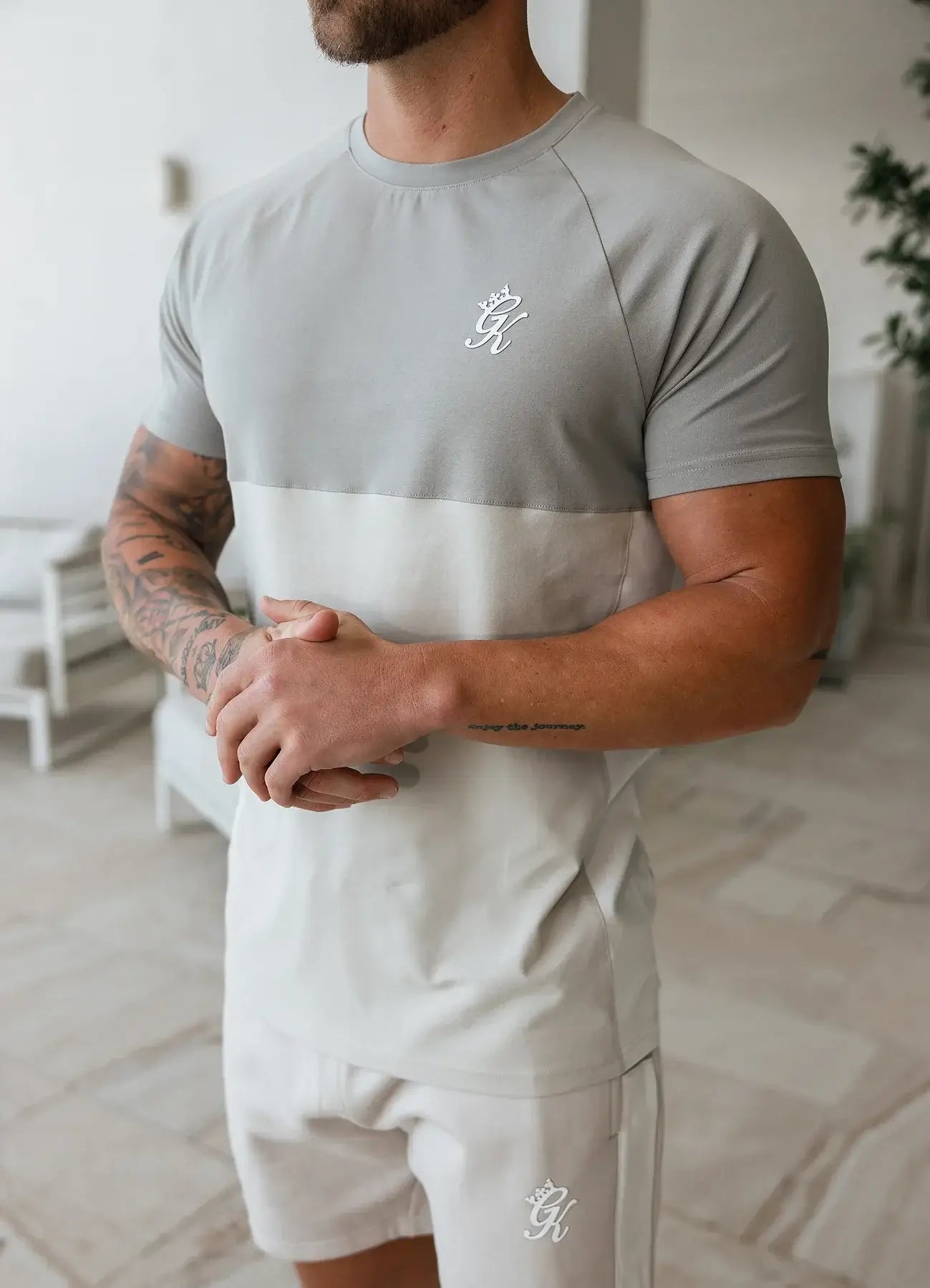 Gym King Contrast Panel Tee - Light Stone/Taupe/White, T-Shirt