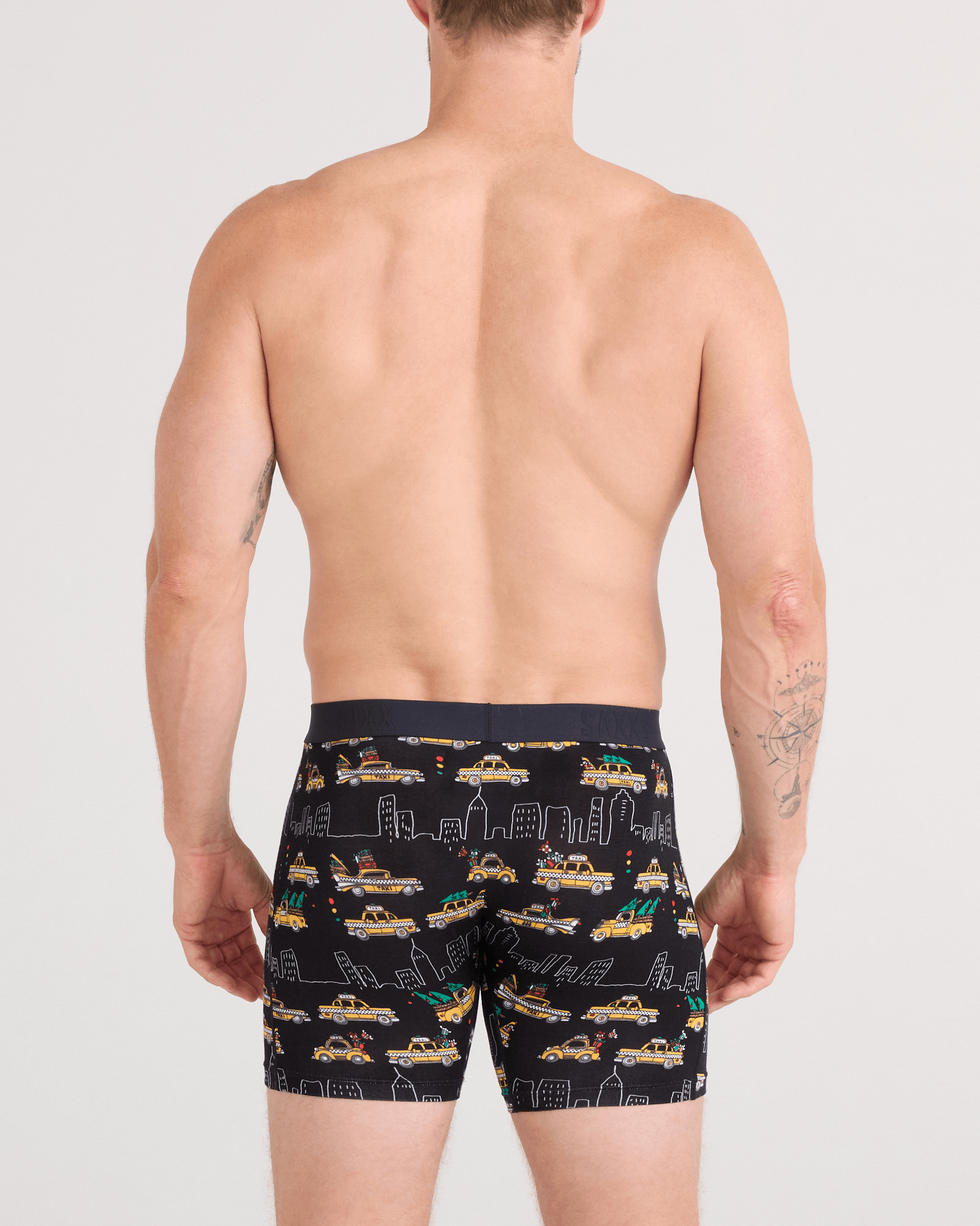 Saxx Vibe Xtra Soft Comfort Boxer Brief 6" – Hail The Holiday, Black