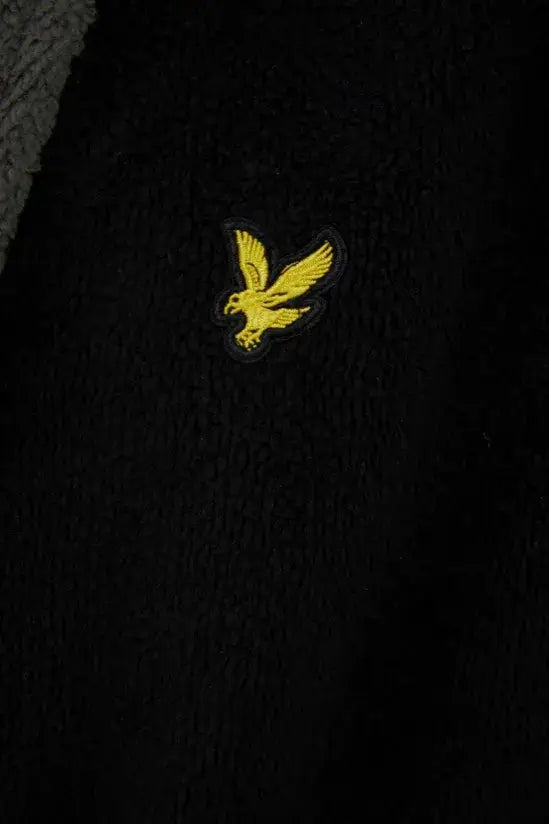 Lyle & Scott Adrian Bath Robe – Contrast Collar & Belt in Black